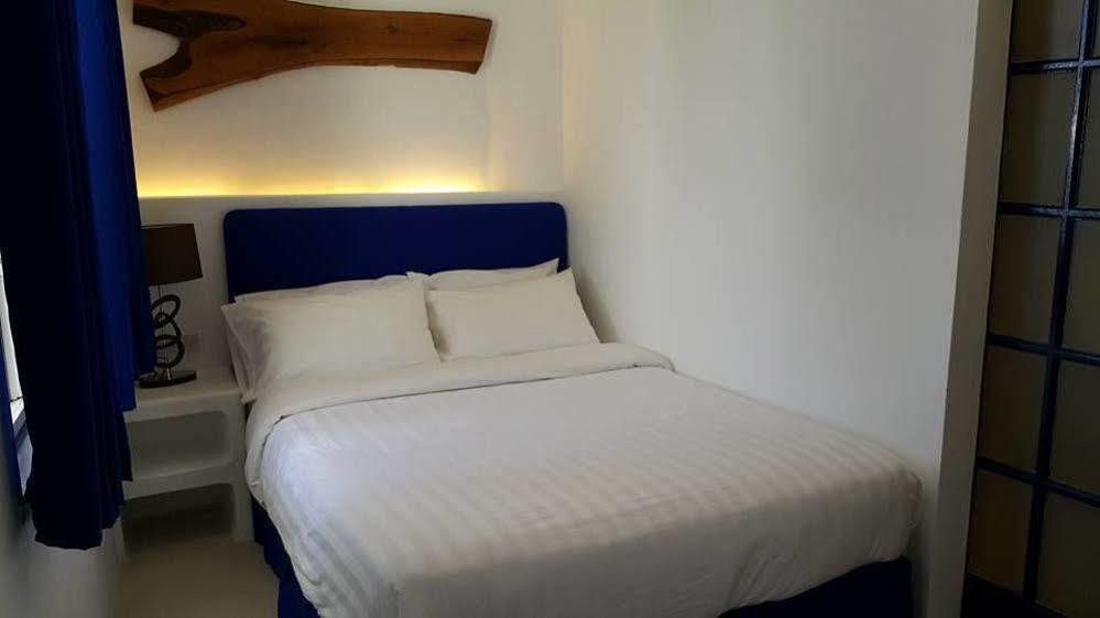 Glo'S Space Boracay Dmall By Tripzyfun Balabag  Esterno foto
